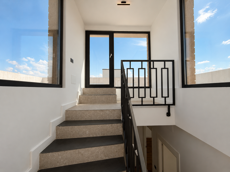 Tunari The Class Villas 3, casa 4 camere, teren 300 mp.